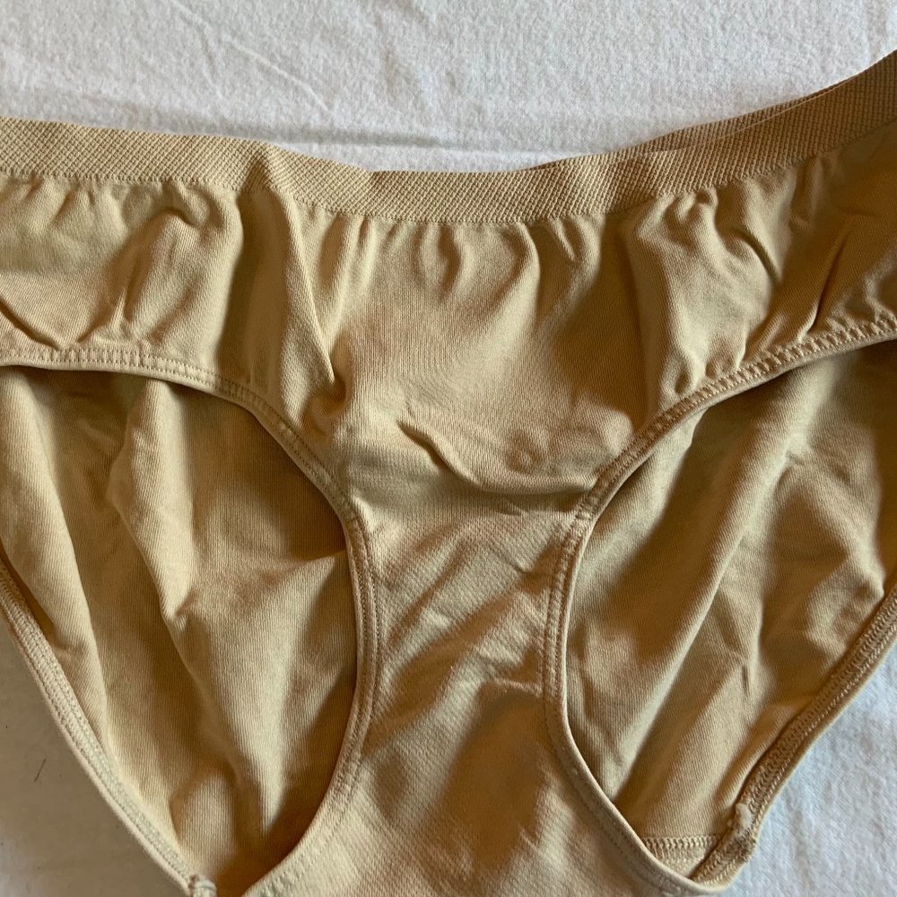 Hillard & Hanson Intimates Micro Cotton Panties (7) Tan